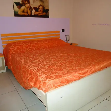 Dora 2* Carrare