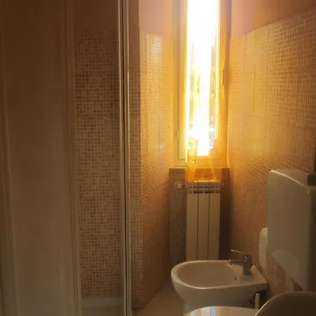 Hotel Dora Carrara