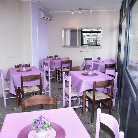 Dora Hotel Carrara