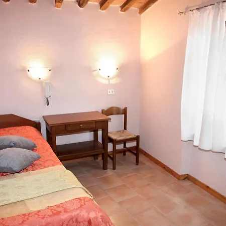Hotel Dora