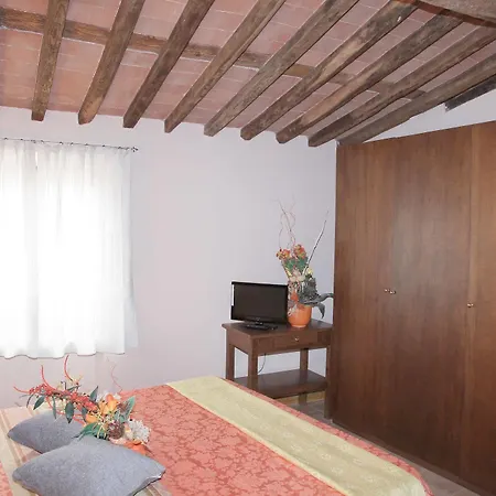 Dora Hotel Carrara